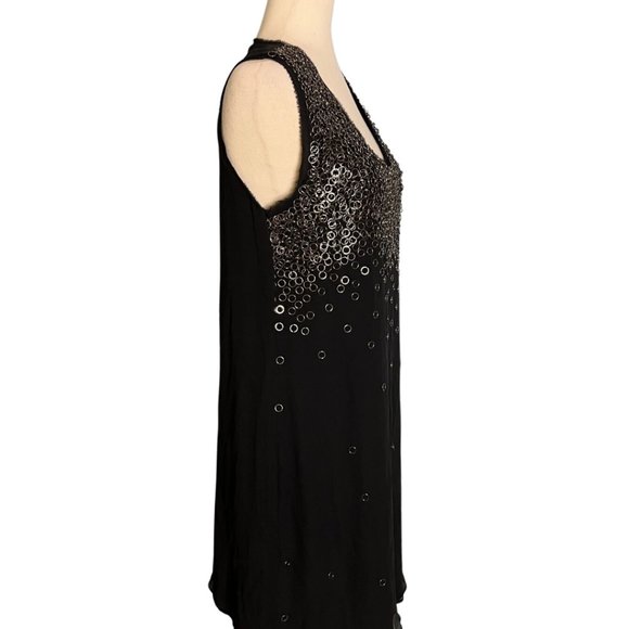 Elie Tahari Sleeveless Black Shift Dress Metal Ring Circles Sz M Silk Short - Picture 3 of 9